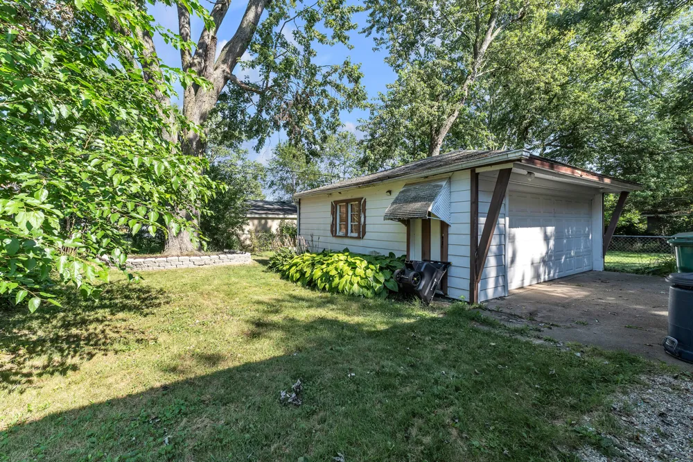 99 Devonshire Street Ypsilanti Charter Township, MI 48198