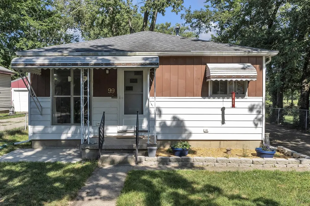 99 Devonshire Street Ypsilanti Charter Township, MI 48198