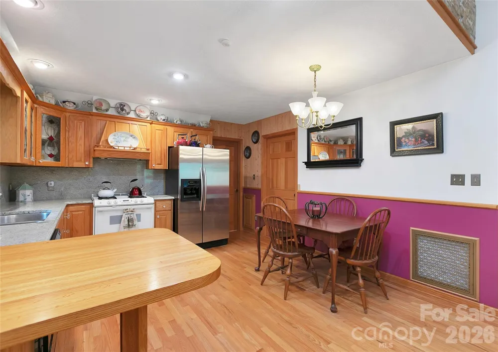 275 Hubbard Hollow Road Rosman, NC 28772
