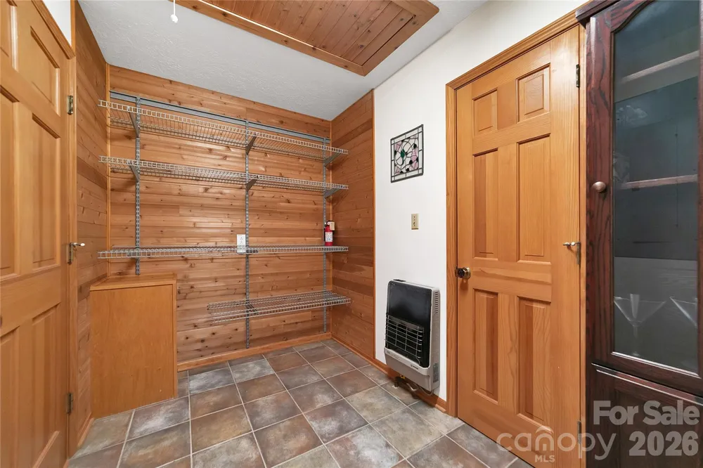 275 Hubbard Hollow Road Rosman, NC 28772