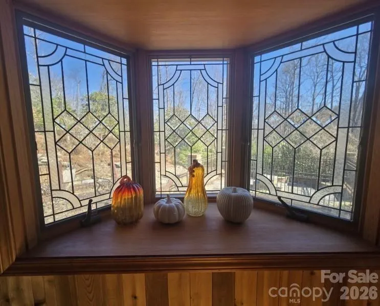 275 Hubbard Hollow Road Rosman, NC 28772