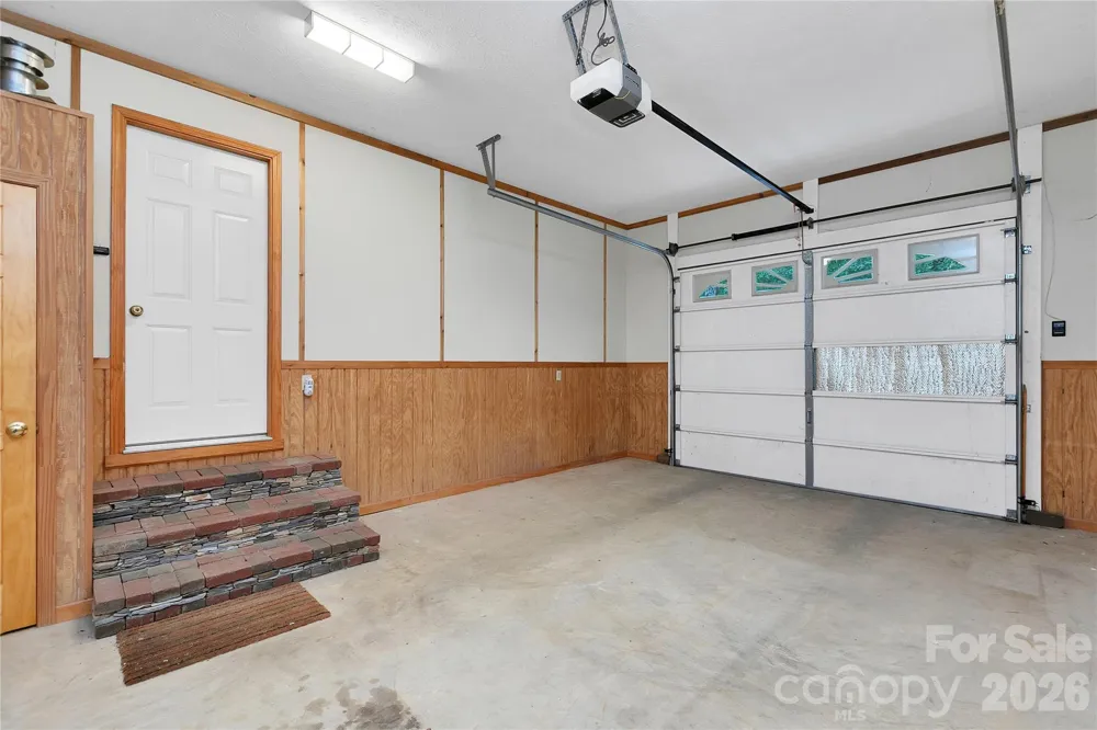 275 Hubbard Hollow Road Rosman, NC 28772