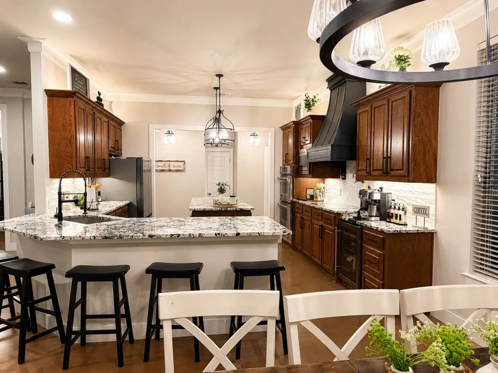 7204 Montgomery Road Midlothian, TX 76065