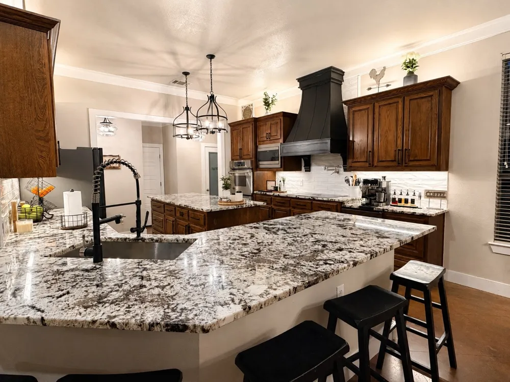 7204 Montgomery Road Midlothian, TX 76065