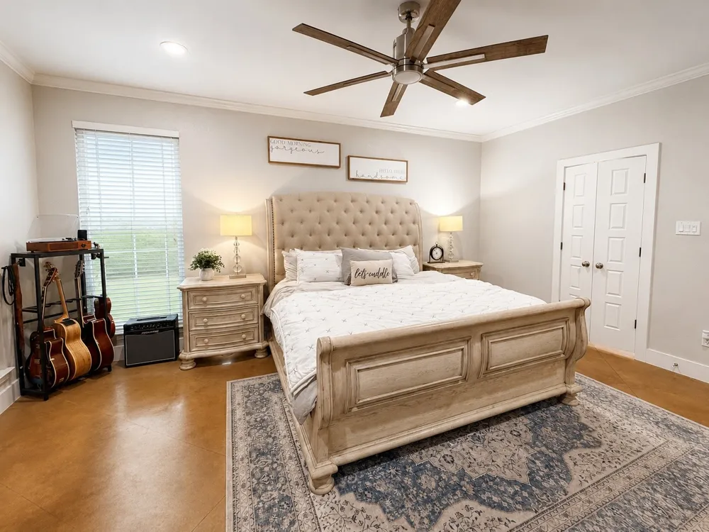 7204 Montgomery Road Midlothian, TX 76065