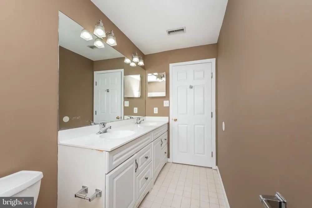 4021 BARRINGTON ROAD Baltimore, MD 21207
