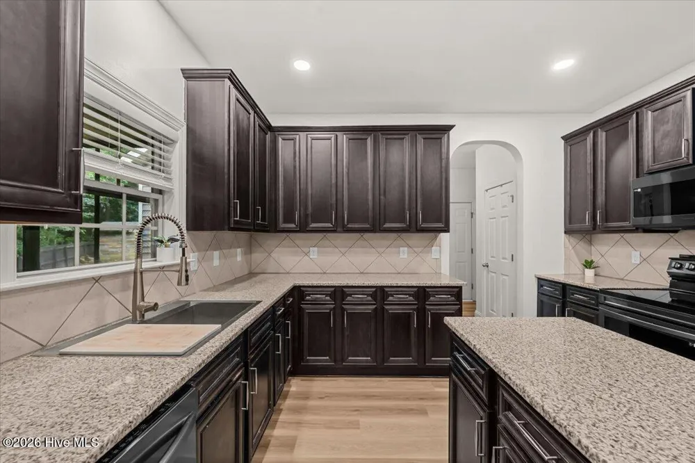 210 Huzzas Circle Cameron, NC 28326