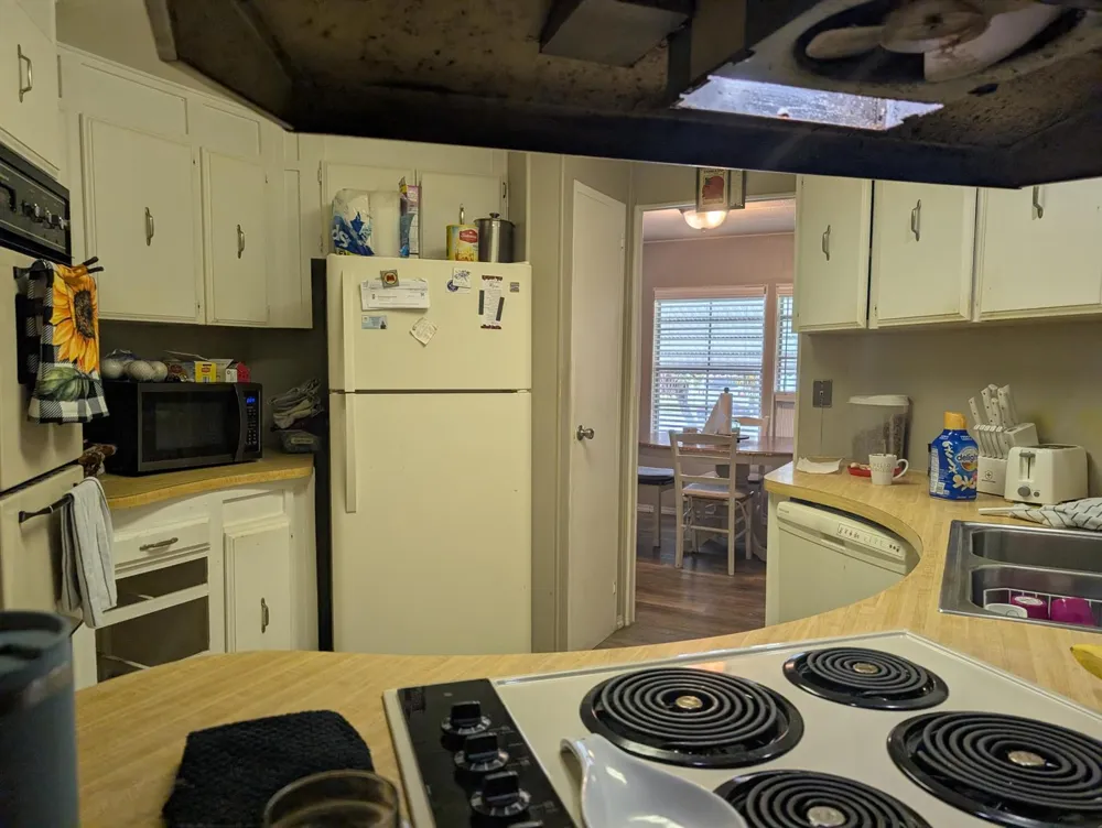 32 Manor Drive Fort Pierce, FL 34982