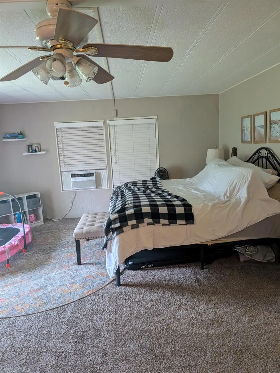 32 Manor Drive Fort Pierce, FL 34982