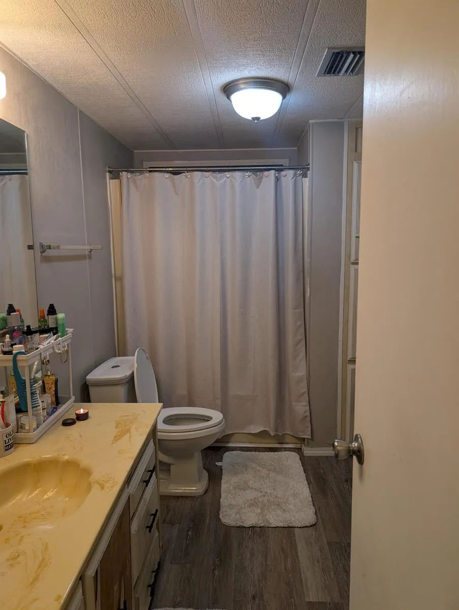 32 Manor Drive Fort Pierce, FL 34982