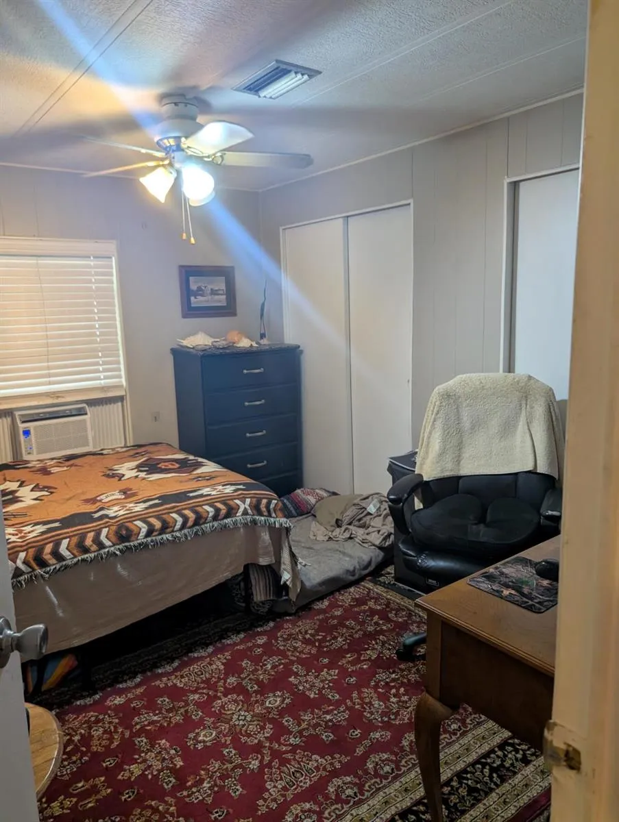 32 Manor Drive Fort Pierce, FL 34982