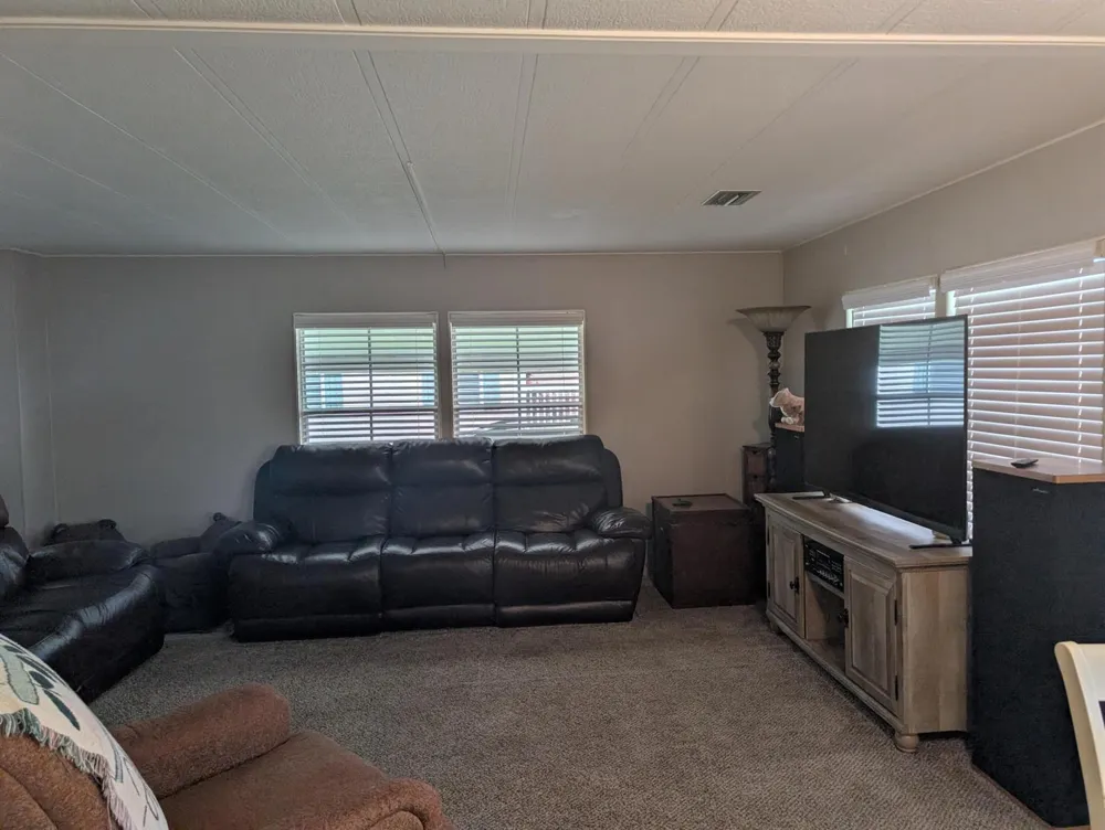 32 Manor Drive Fort Pierce, FL 34982