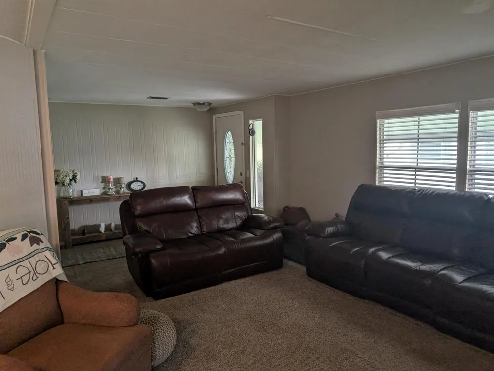 32 Manor Drive Fort Pierce, FL 34982