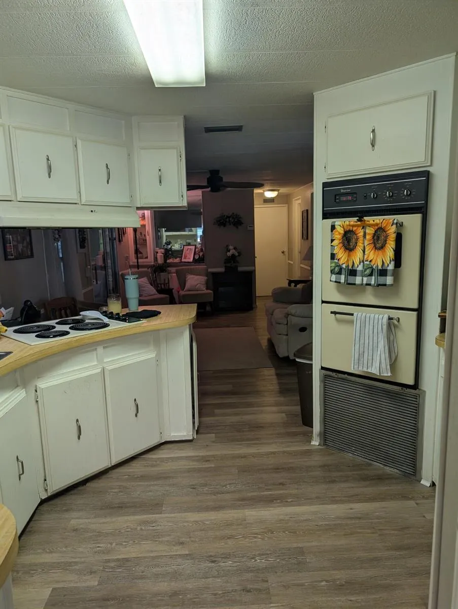 32 Manor Drive Fort Pierce, FL 34982