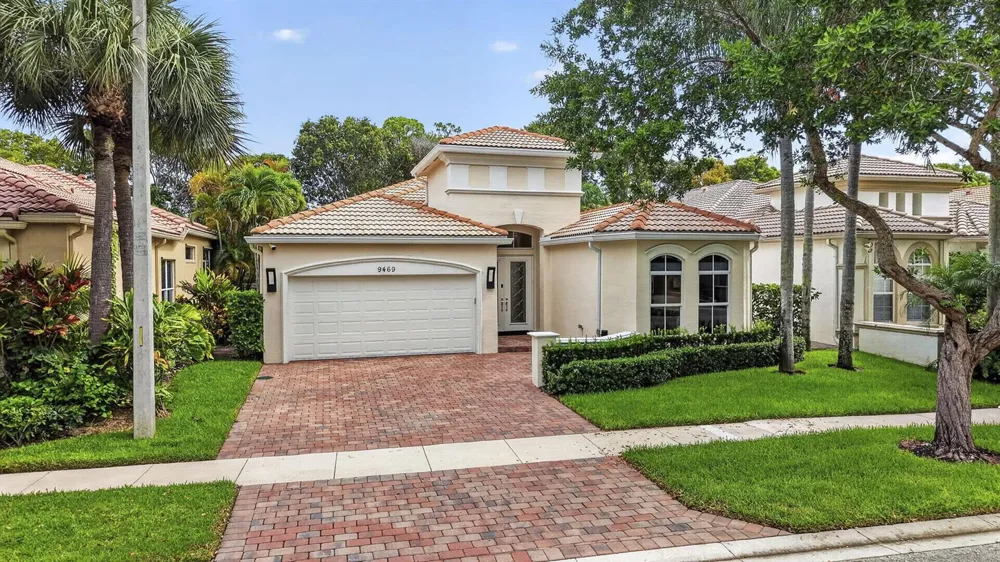 9469 Via Elegante Wellington, FL 33411