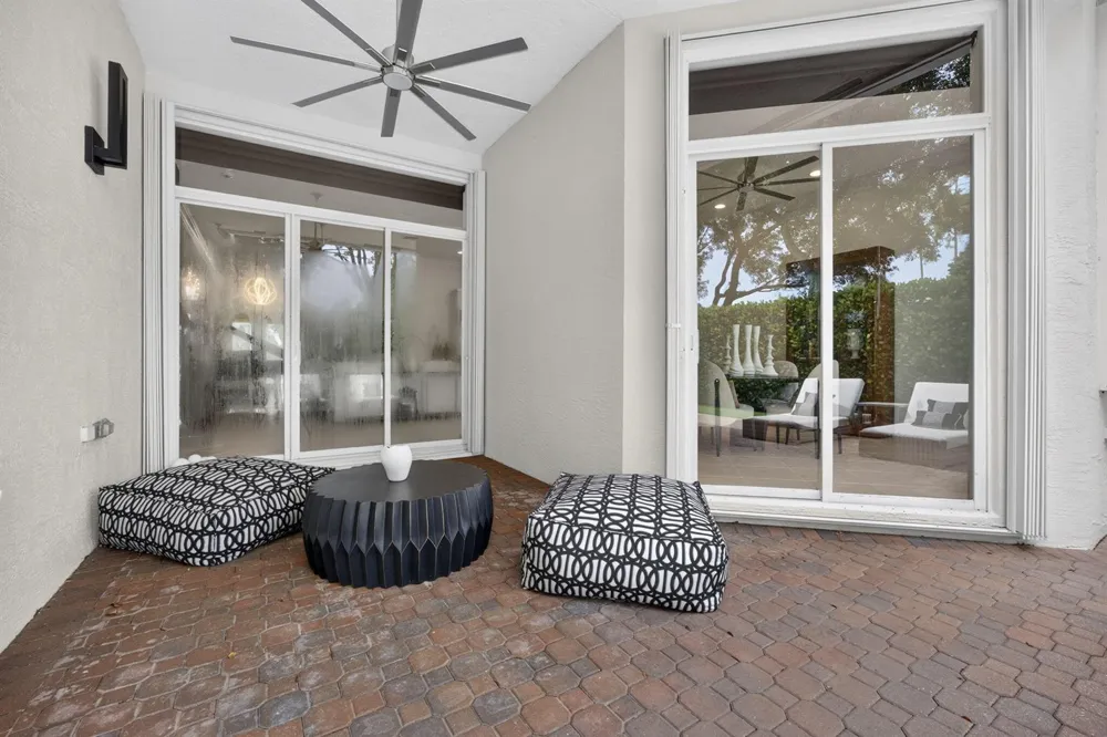 9469 Via Elegante Wellington, FL 33411