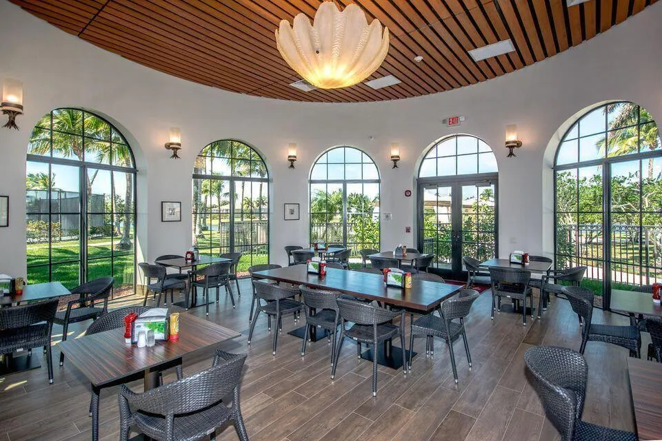 9469 Via Elegante Wellington, FL 33411