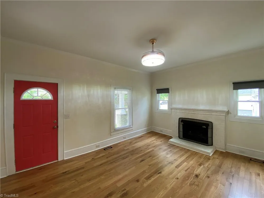 203 Shawnee Street Winston-Salem, NC 27127
