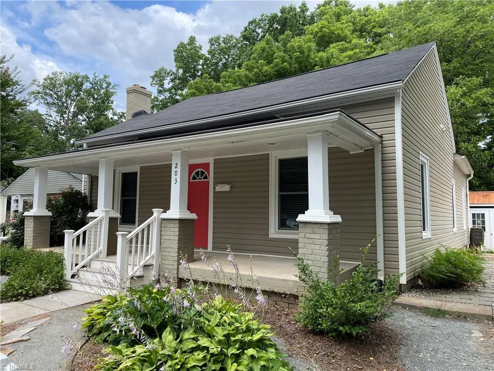 203 Shawnee Street Winston-Salem, NC 27127