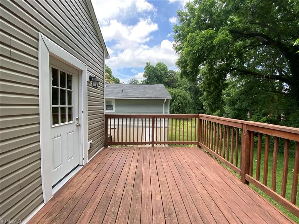 203 Shawnee Street Winston-Salem, NC 27127