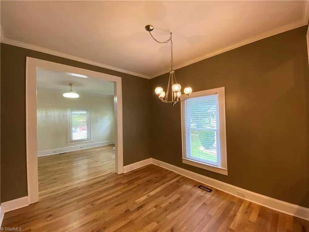 203 Shawnee Street Winston-Salem, NC 27127