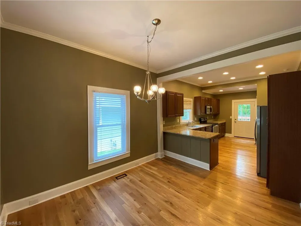 203 Shawnee Street Winston-Salem, NC 27127
