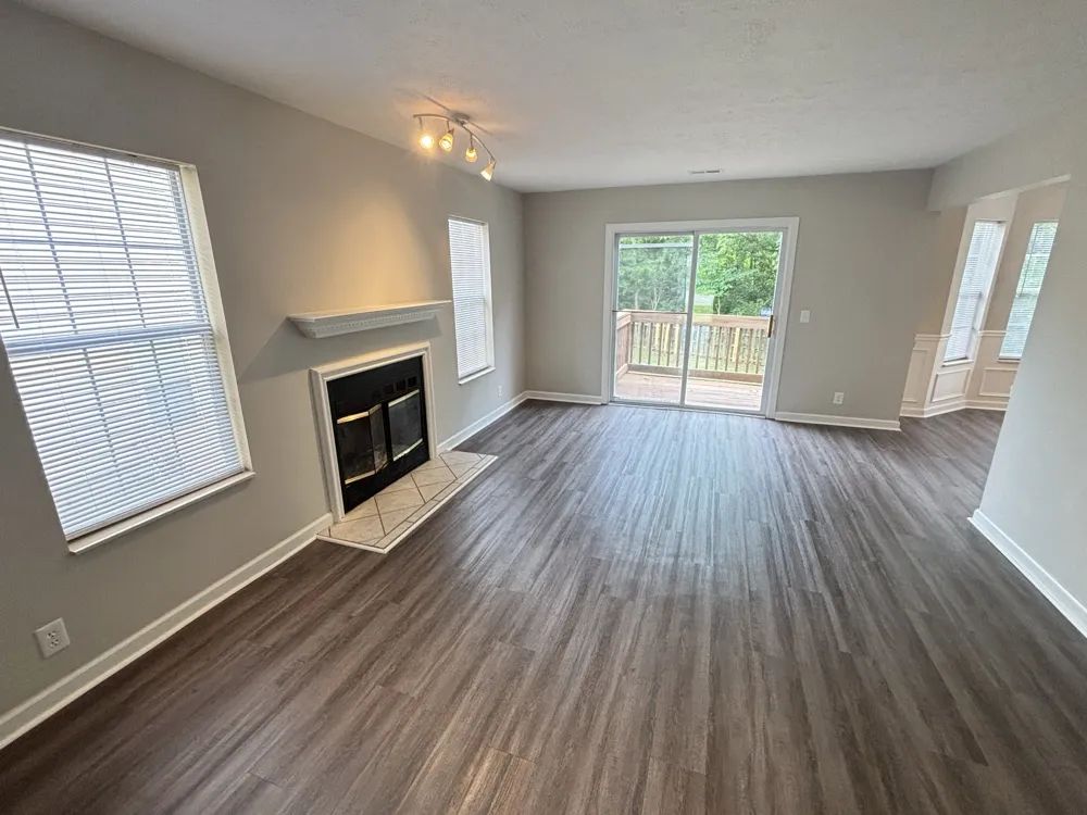 5907 Colchester Dr Hermitage, TN 37076