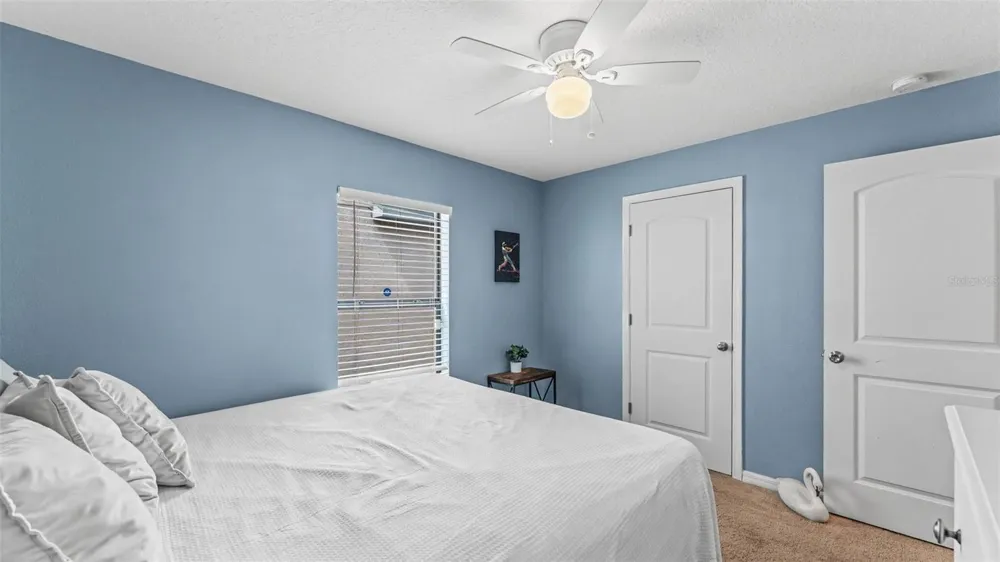 6302 MANITOBA DRIVE Lakeland, FL 33805