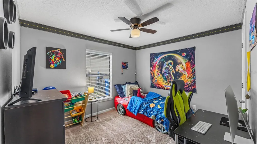 6302 MANITOBA DRIVE Lakeland, FL 33805