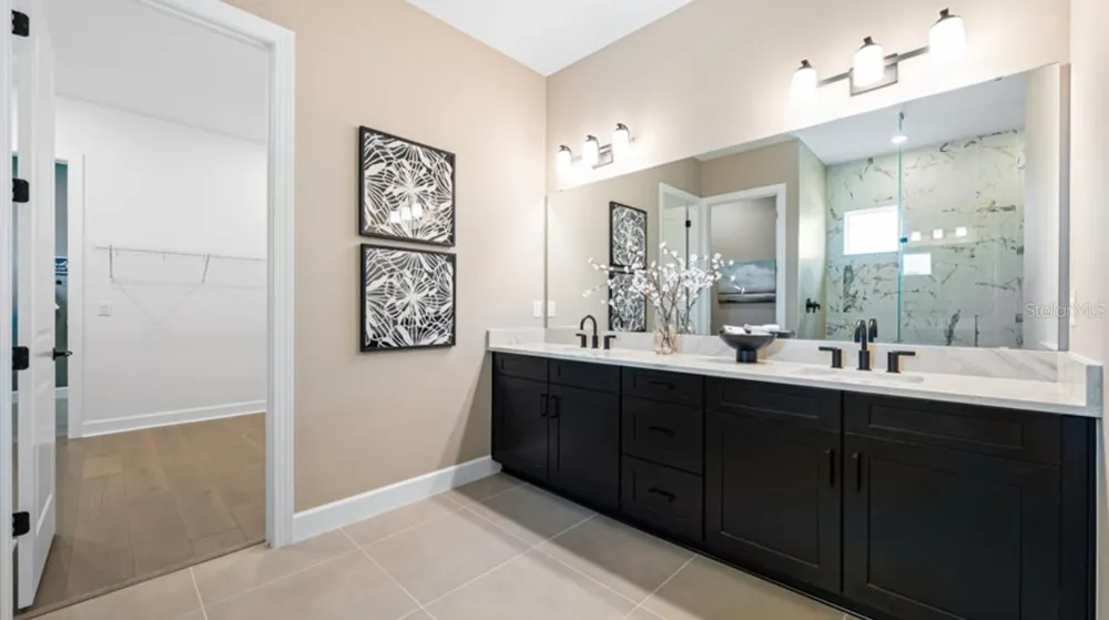 7391 MOONBEAM AVENUE Sarasota, FL 34241
