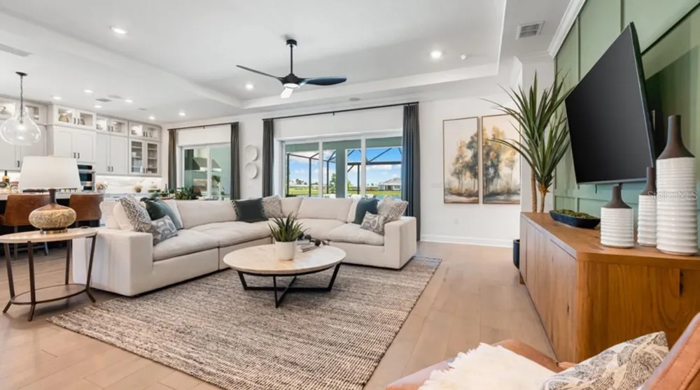 7391 MOONBEAM AVENUE Sarasota, FL 34241