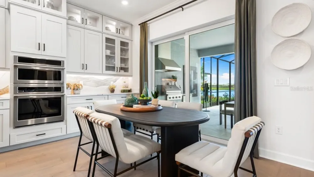 7391 MOONBEAM AVENUE Sarasota, FL 34241