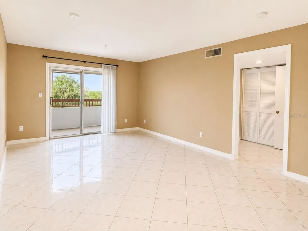 2323 FEATHER SOUND DRIVE #205 Clearwater, FL 33762