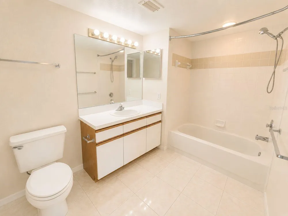 2323 FEATHER SOUND DRIVE #205 Clearwater, FL 33762