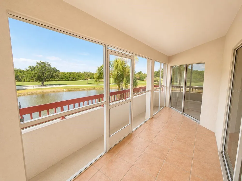 2323 FEATHER SOUND DRIVE #205 Clearwater, FL 33762