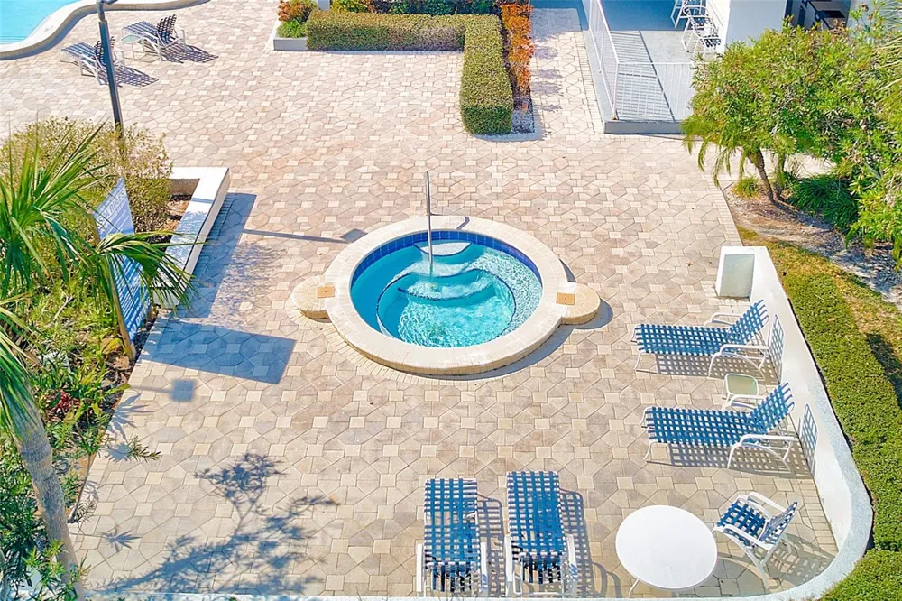 2323 FEATHER SOUND DRIVE #205 Clearwater, FL 33762