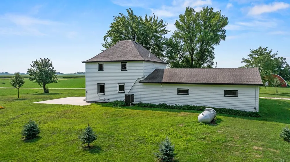 1683 390th Street Cottonwood, MN 56229