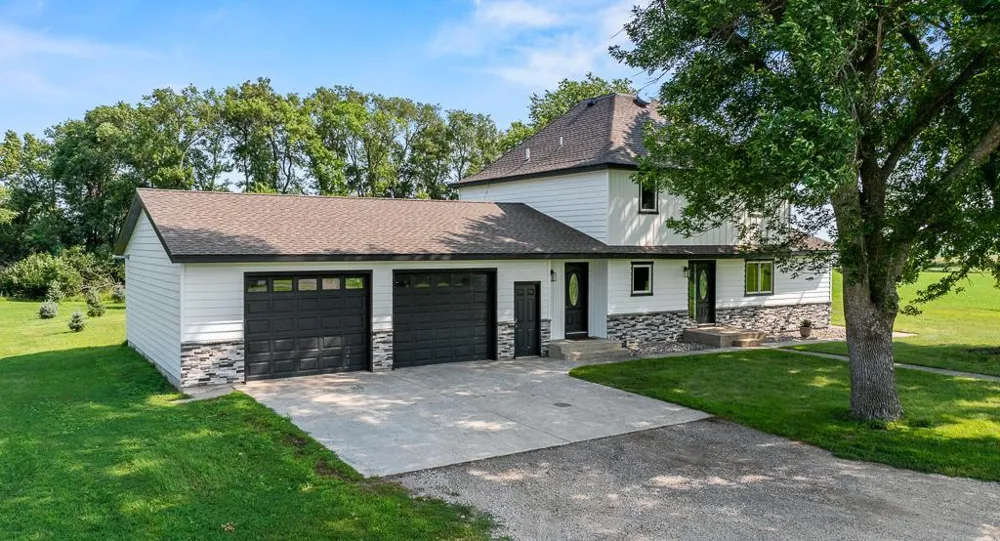 1683 390th Street Cottonwood, MN 56229
