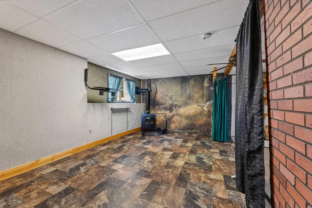 708 Sprague Street Caledonia, MN 55921