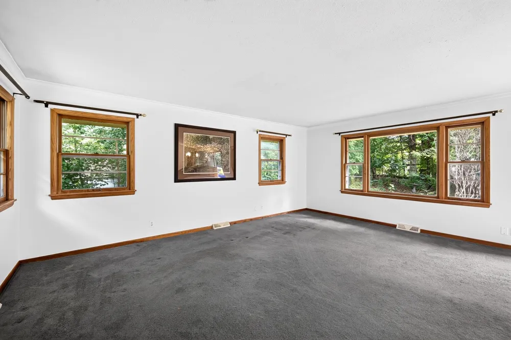 5690 Echo Road Excelsior, MN 55331