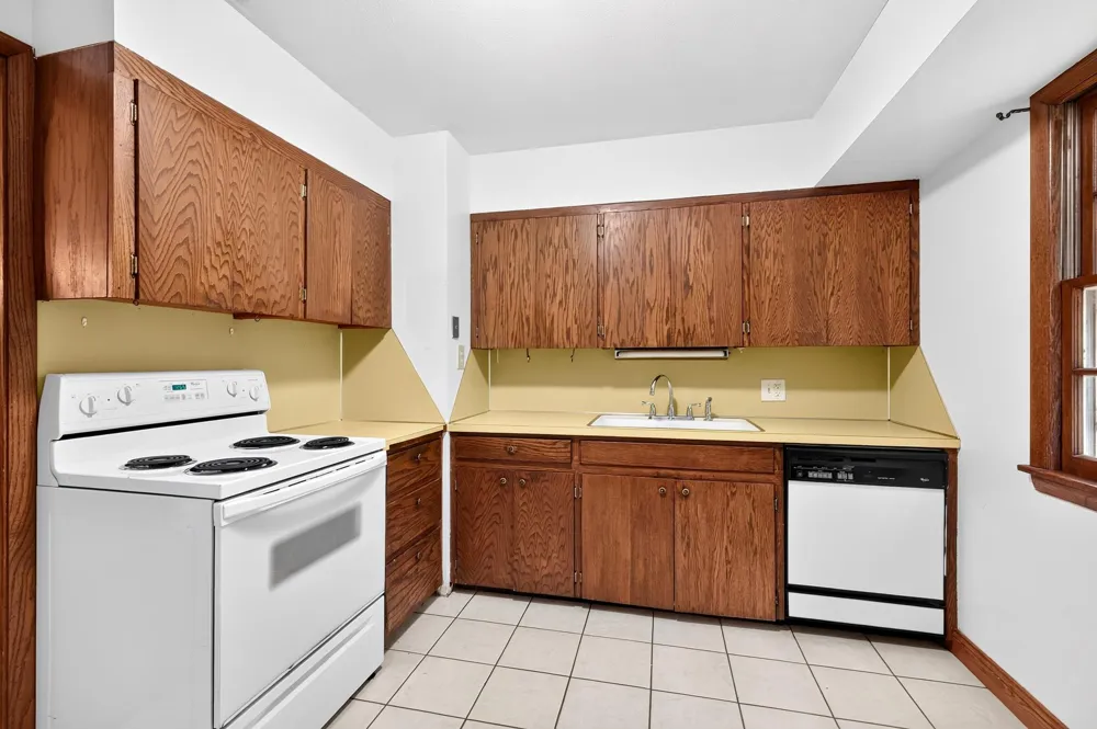 5690 Echo Road Excelsior, MN 55331