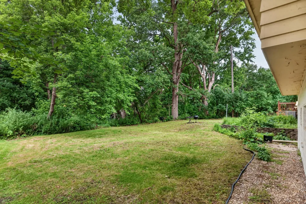 5690 Echo Excelsior, MN 55331