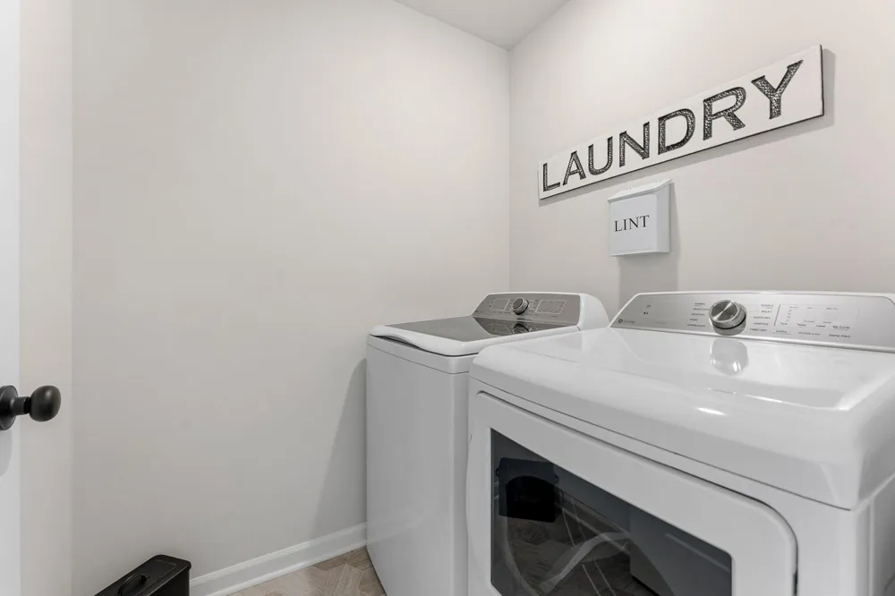 709 Highland Circle Jordan, MN 55352