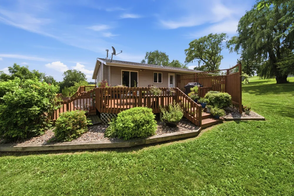 1015 Ridge Road S Preston, MN 55965