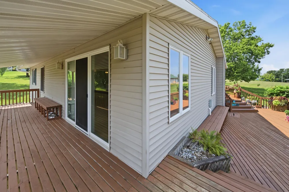 1015 Ridge Road S Preston, MN 55965