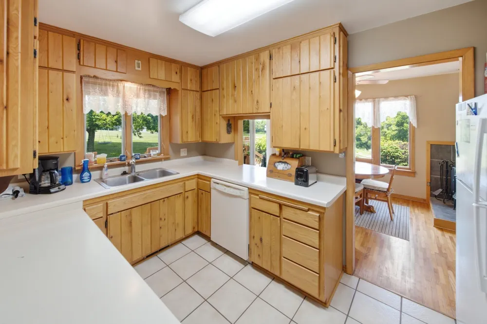 1015 Ridge Road S Preston, MN 55965