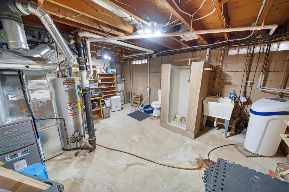 1015 Ridge Road S Preston, MN 55965