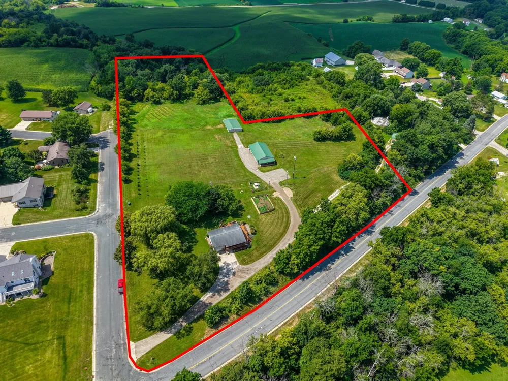 1015 Ridge Road S Preston, MN 55965