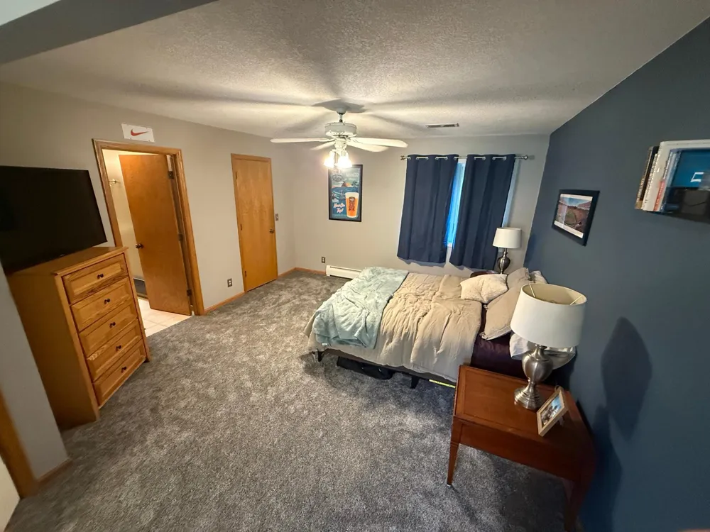 2508 Knoll Circle Maplewood, MN 55109