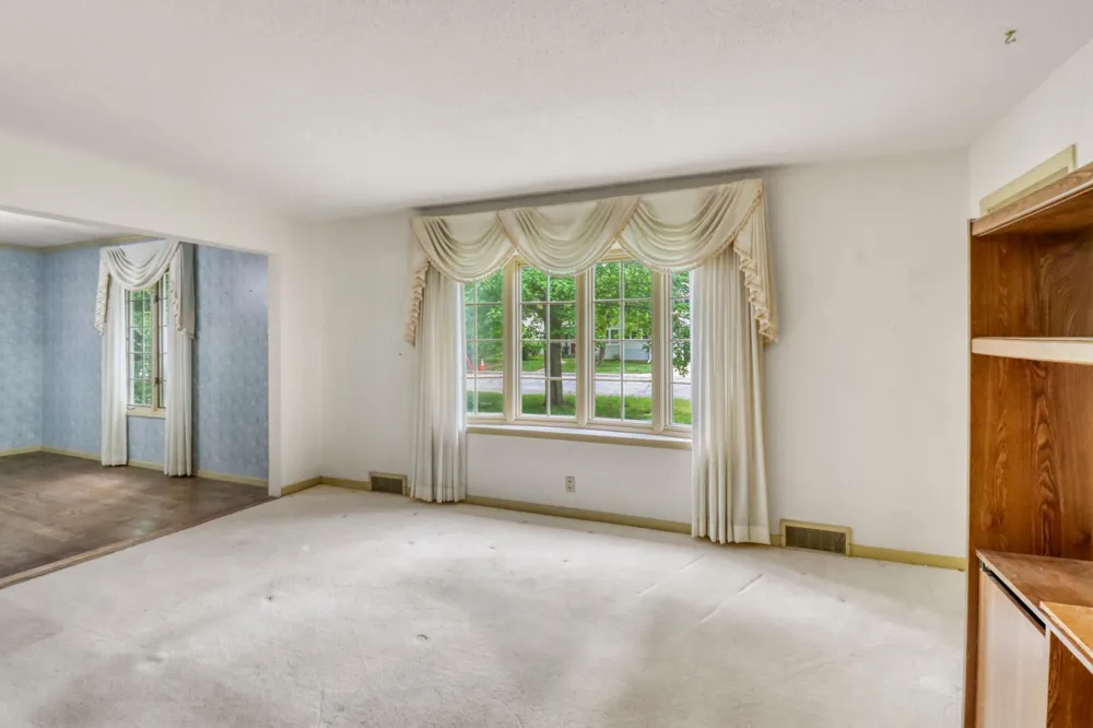 1510 Lynn Avenue Detroit Lakes, MN 56501